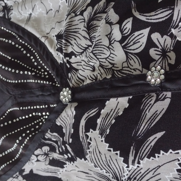 Appointments blouse - Picture 5 of 5